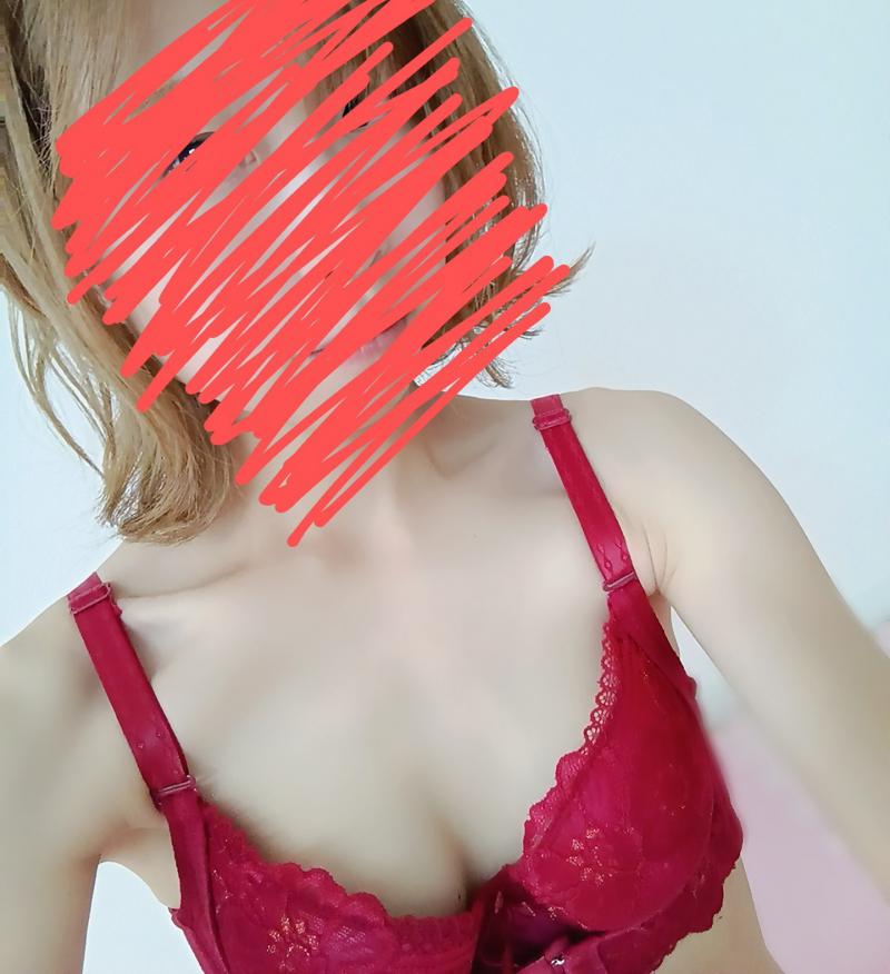 愛沢みゆき